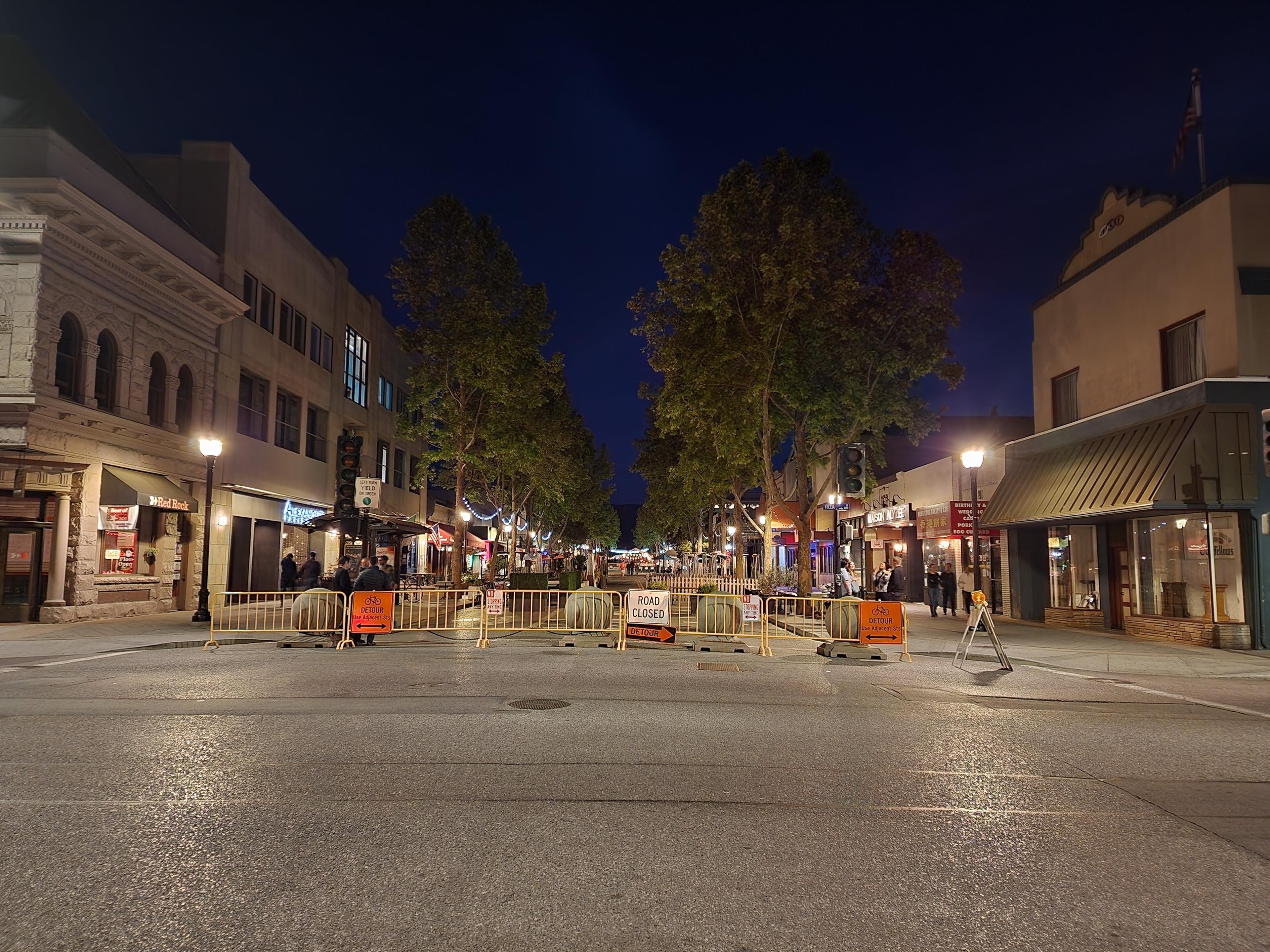 Street corner in downtown Mountain View California